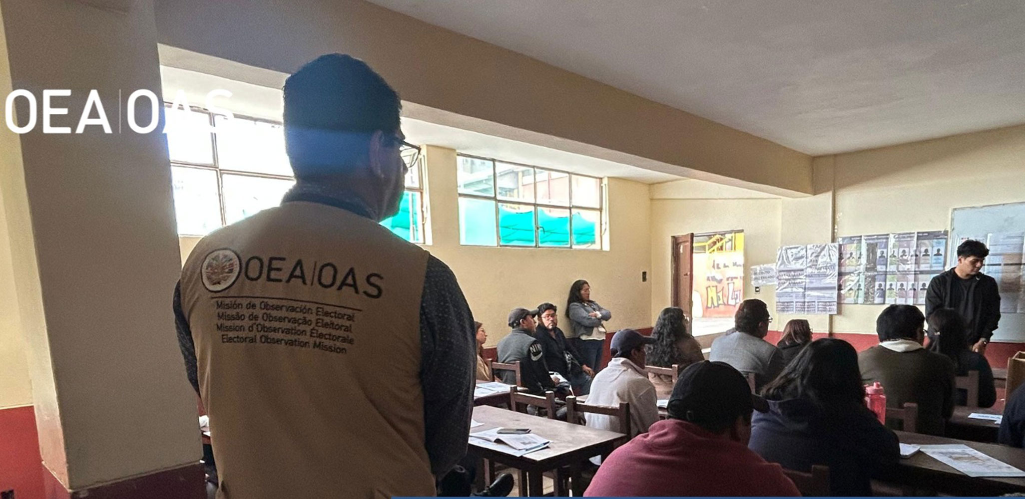 Misión de la OEA comienza su trabajo en Bolivia de...