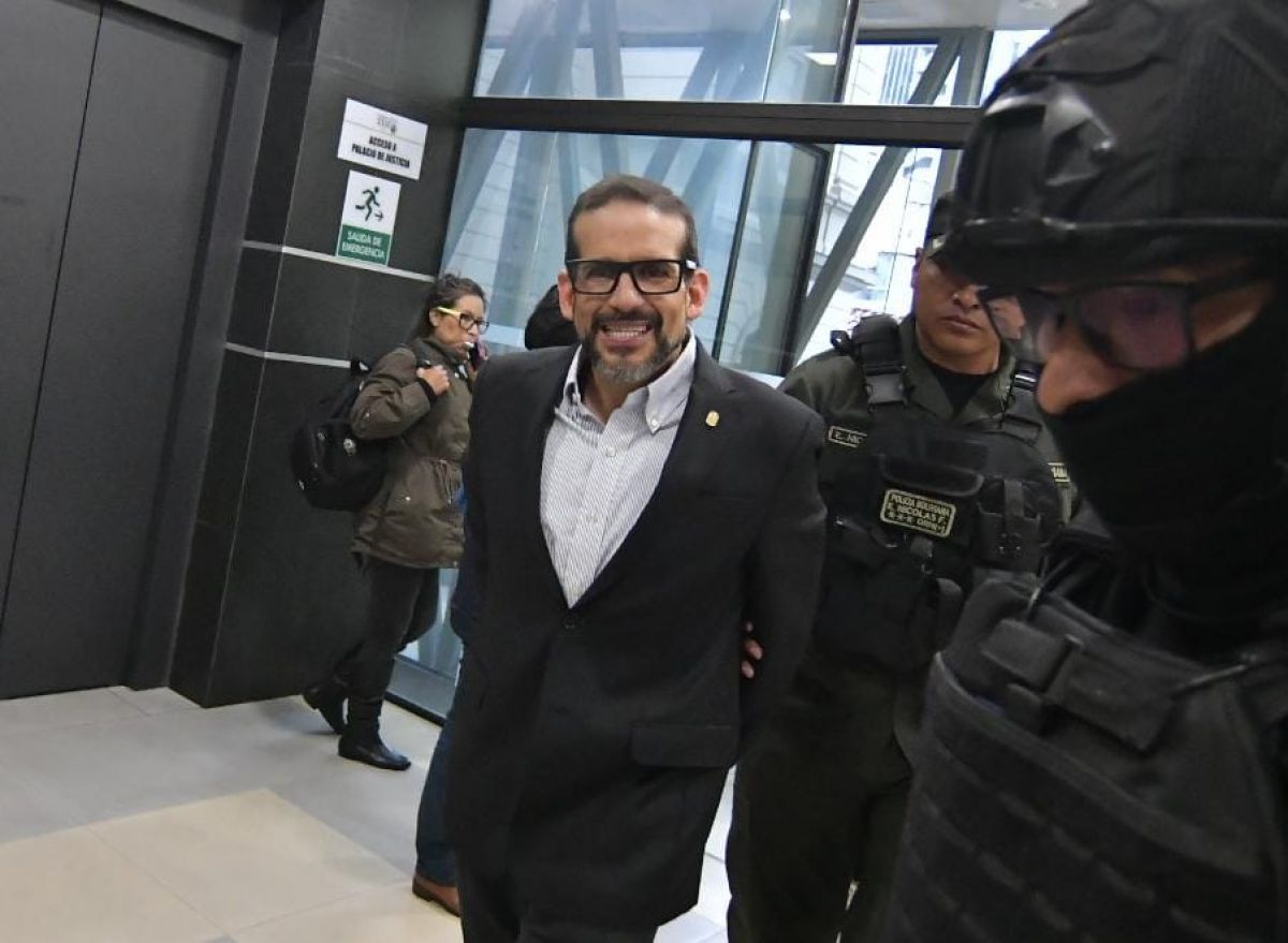 Preparan recibimiento masivo a Fernando Camacho cuando...