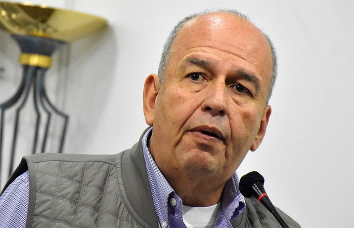 Reportan la posible llegada de Arturo Murillo a Bolivia...