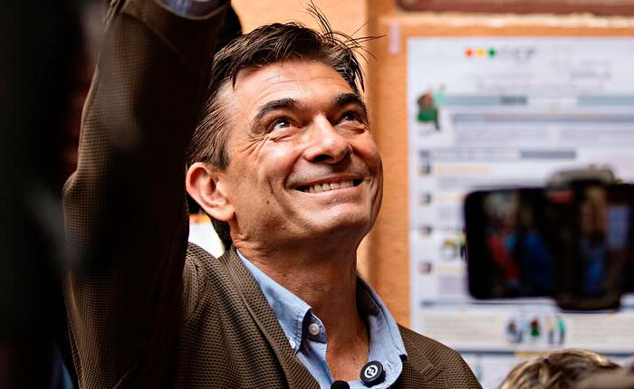 Paz felicita a Milei por triunfo electoral y espera...