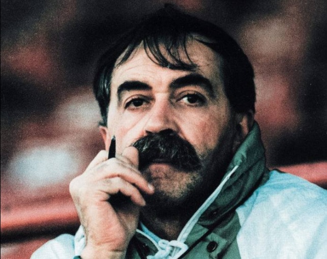 Luto en el fútbol: Fallece Xabier Azkargorta, el histórico...