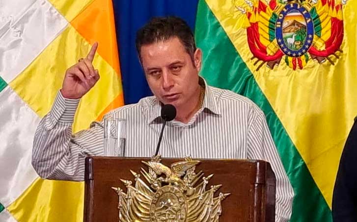 Analista advierte que Lara está en campaña para desgastar...