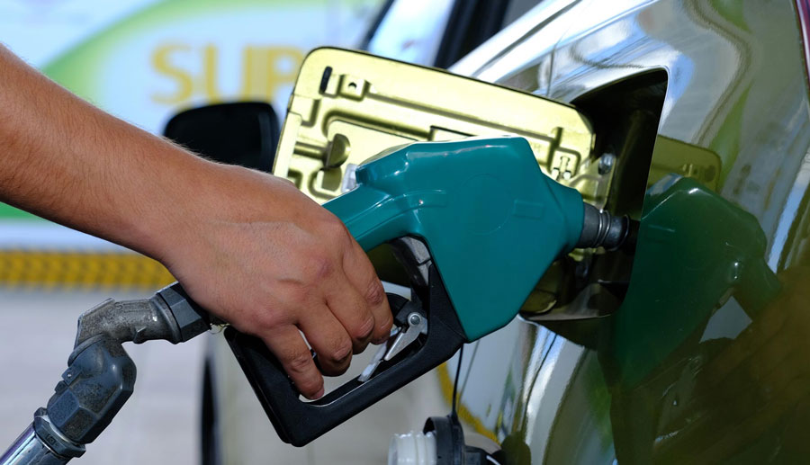 Los precios de los combustibles se mantendrán por seis meses luego se evaluarán posibles ajustes