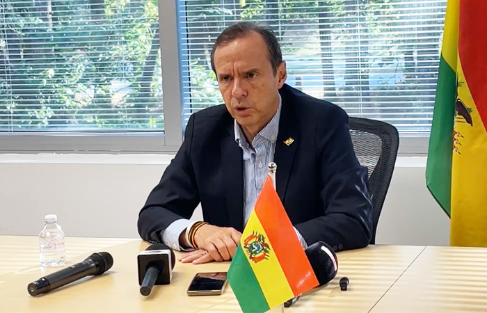 Tuto Quiroga pregunta al Gobierno si el pacto con Evo...