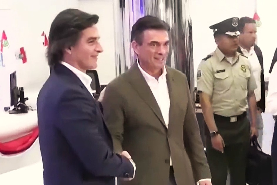 Mamén Saavedra junto a Paz: Lo estiman mucho en Santa Cruz y a mí también